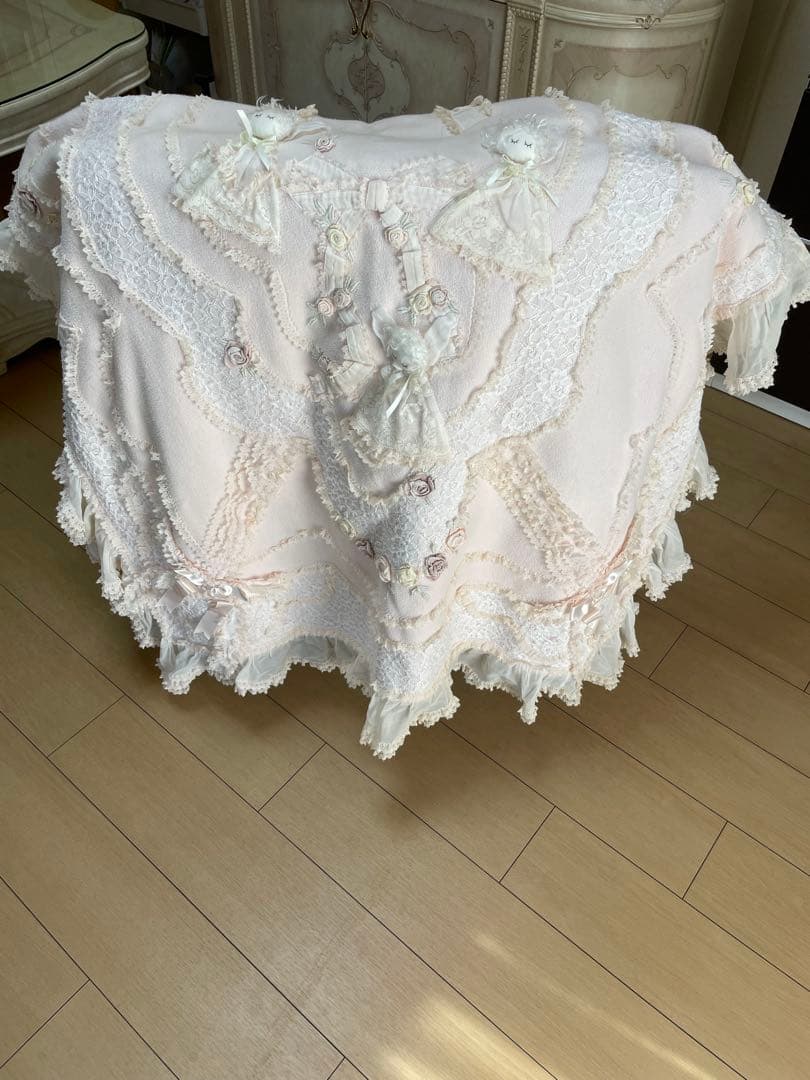 さえらヒスクローネブランケット