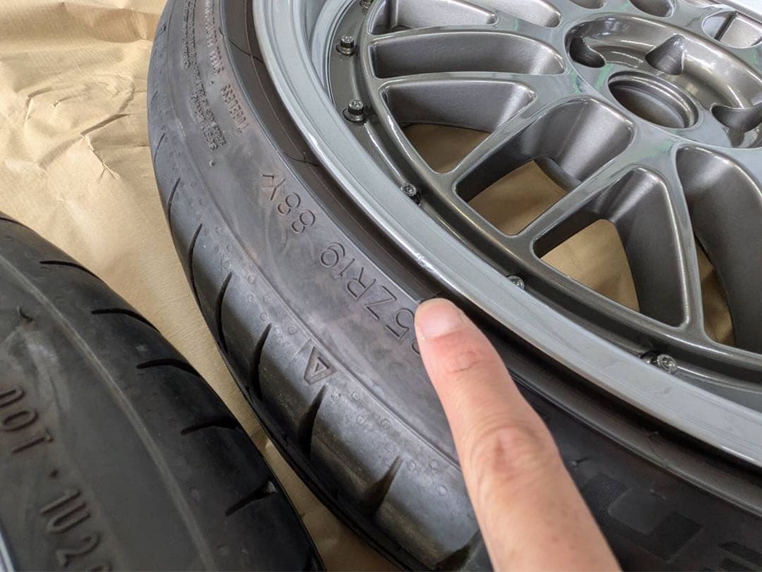 メッシュ　LMタイプ19インチ　8.5J35 4本通し　引き取り限定セール