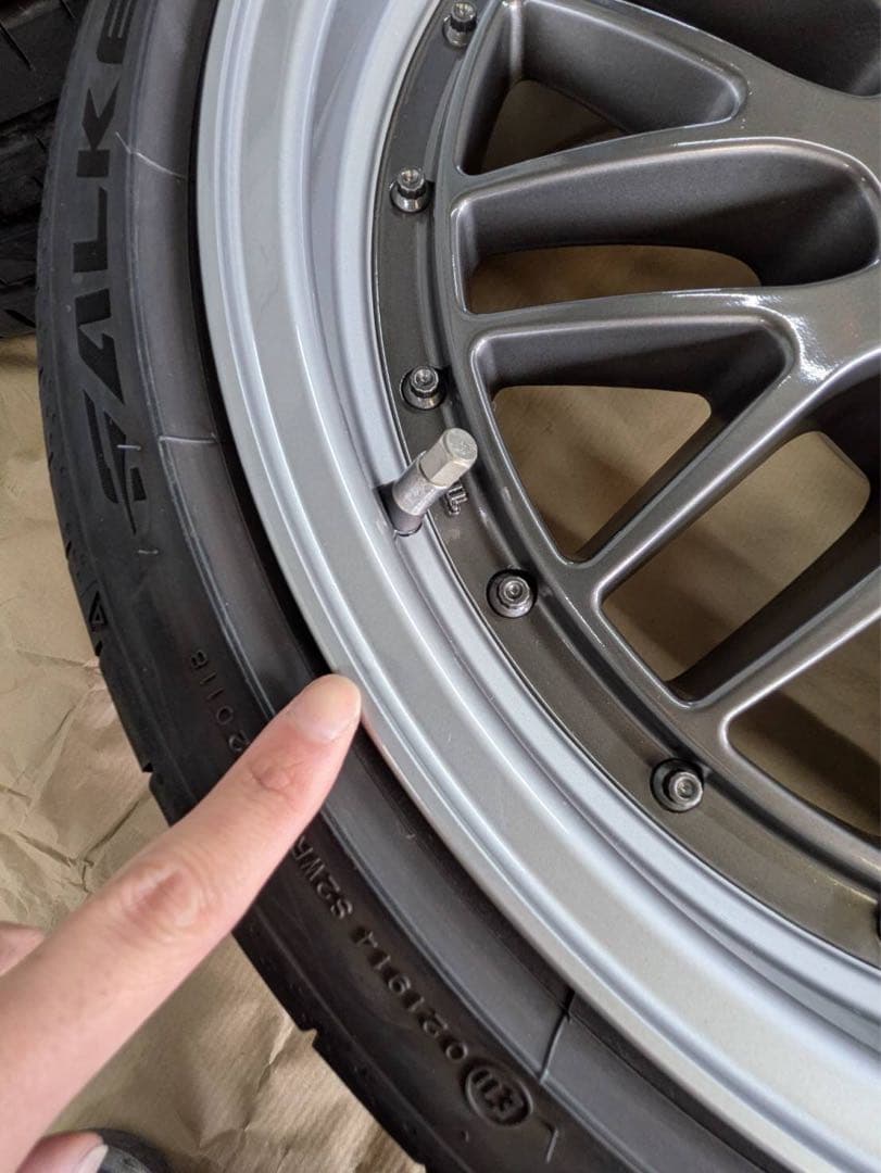 メッシュ　LMタイプ19インチ　8.5J35 4本通し　引き取り限定セール