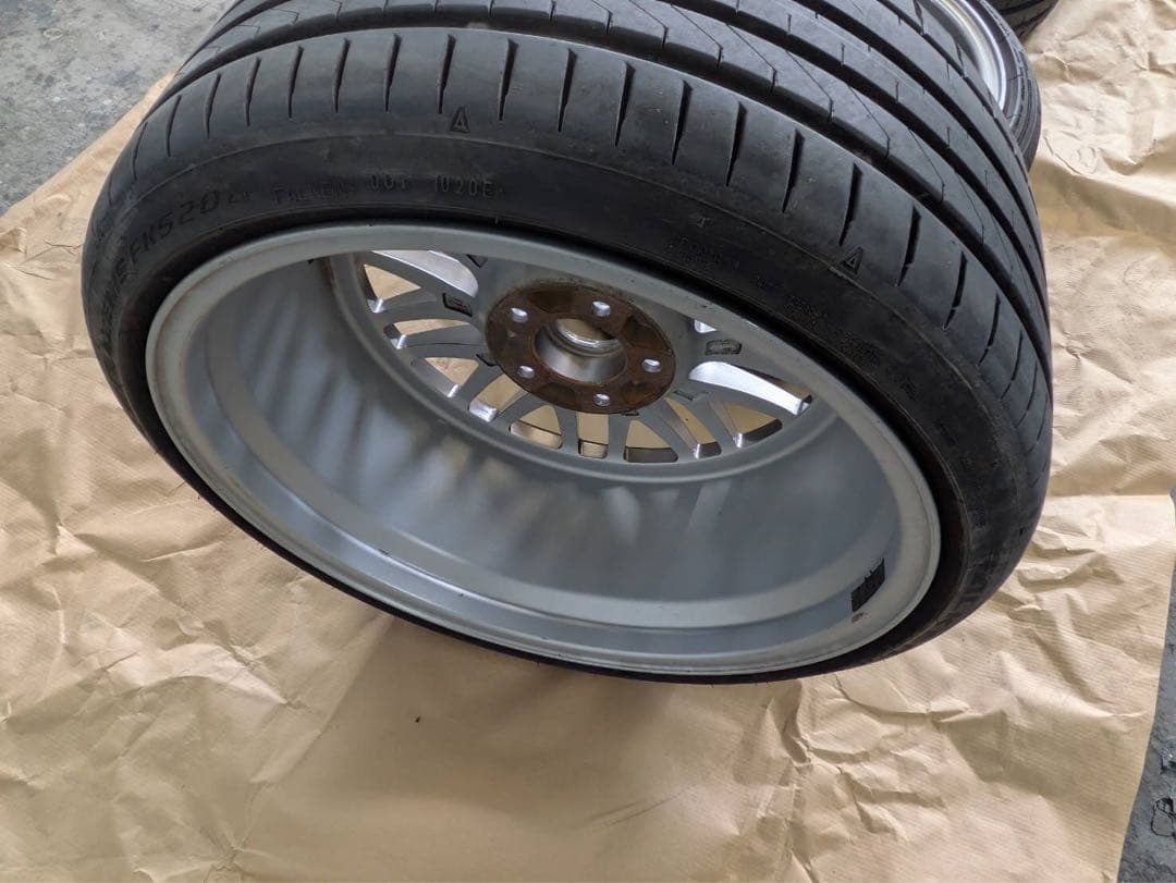 メッシュ　LMタイプ19インチ　8.5J35 4本通し　引き取り限定セール