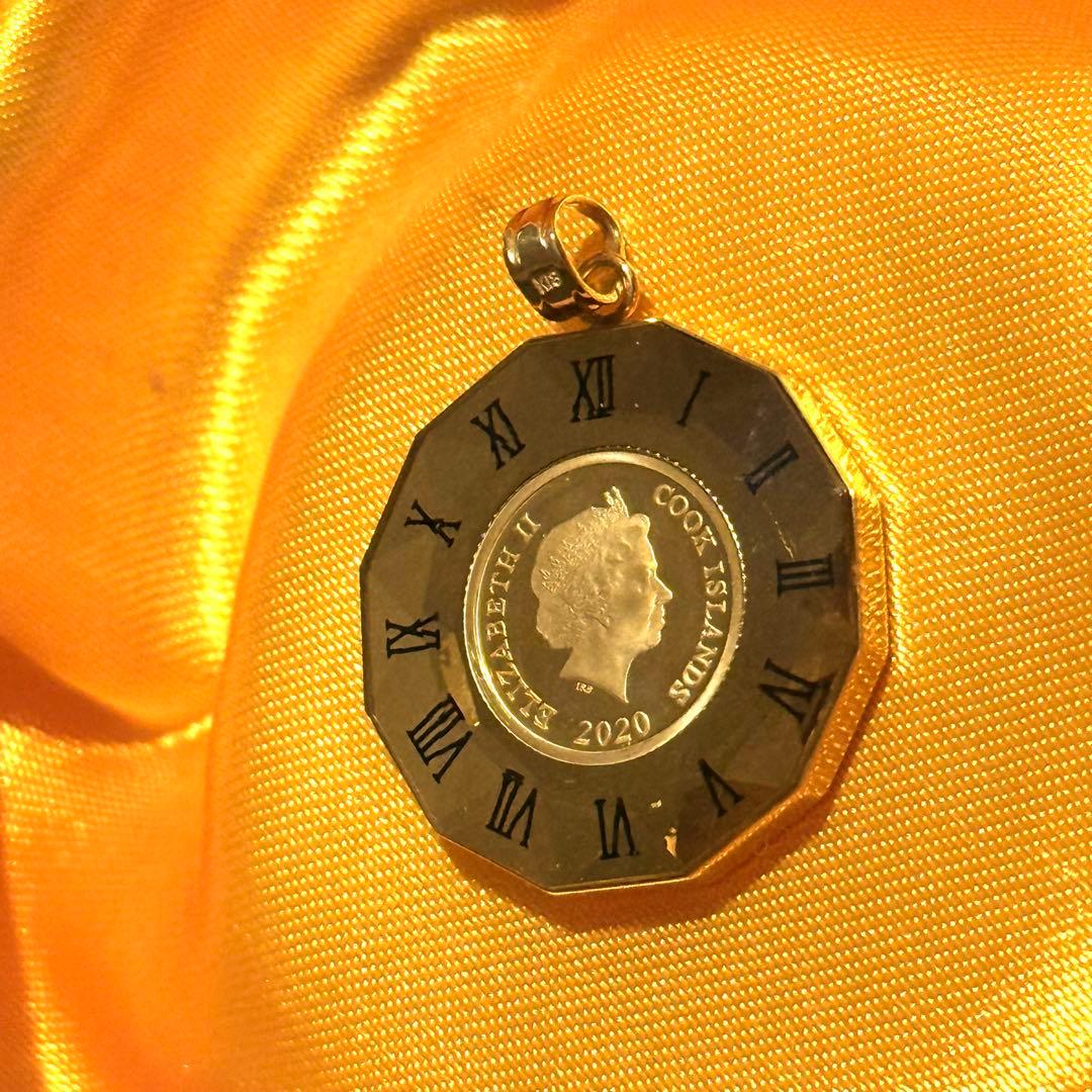 Dogs K18/K24イエローゴールド2020年発行金貨ペンダント