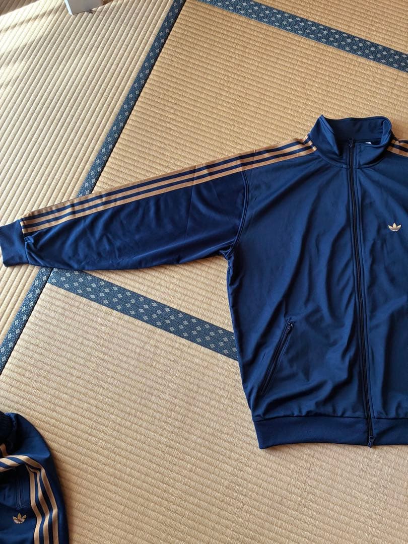adidas originals トラックジャケットセットアップ　　　　美品