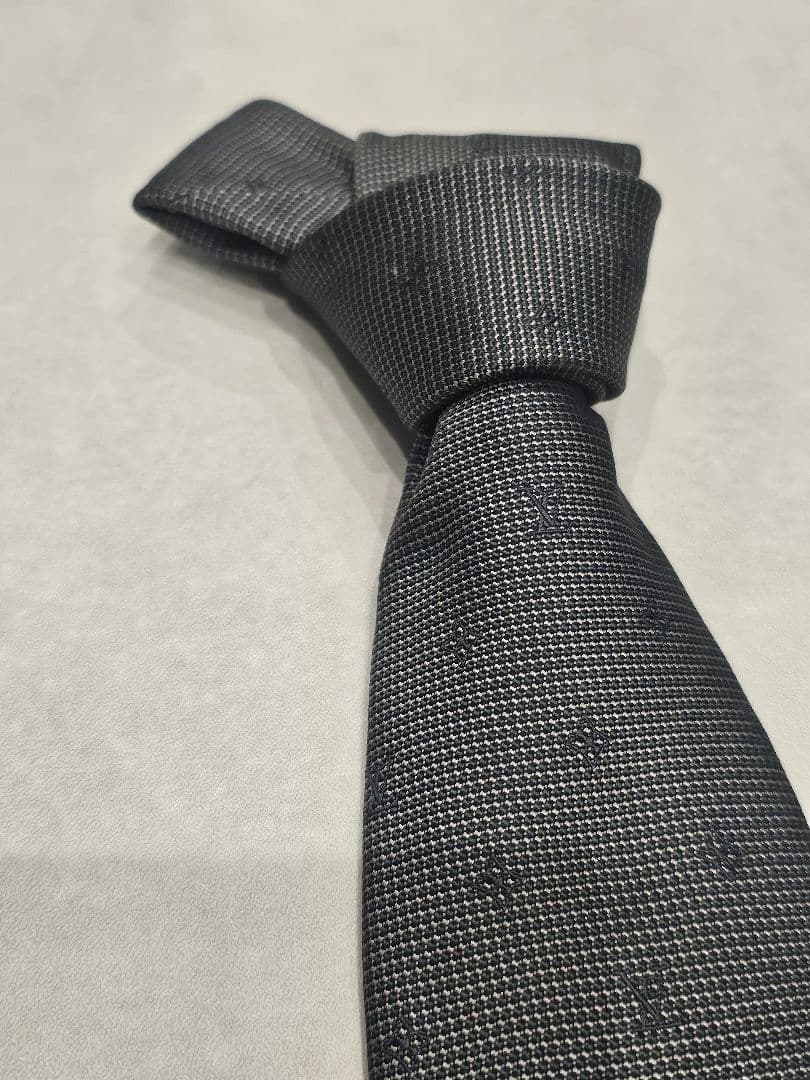 LOUIS VUITTON 黒 ネクタイ シルク