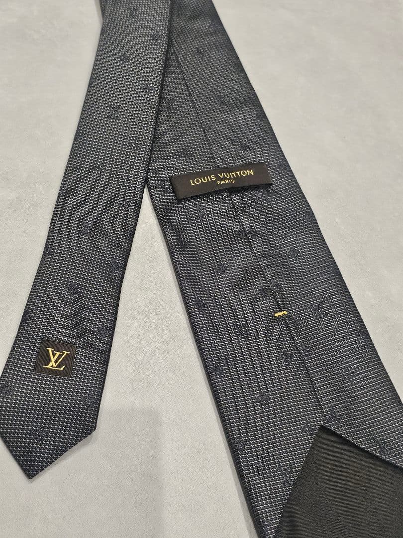 LOUIS VUITTON 黒 ネクタイ シルク