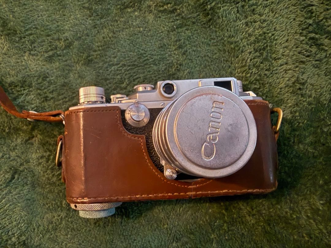 Canon レンジファインダーカメラ Ⅱs ?