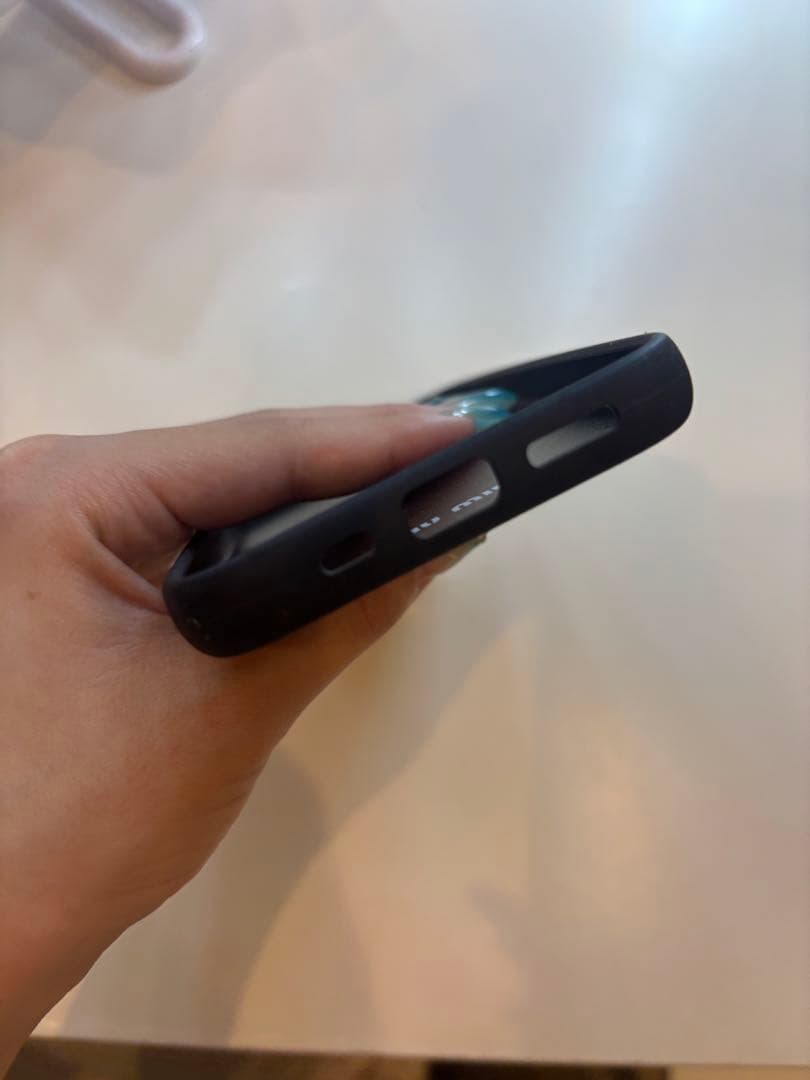 MIU MIU 黒 iPhone15ケース