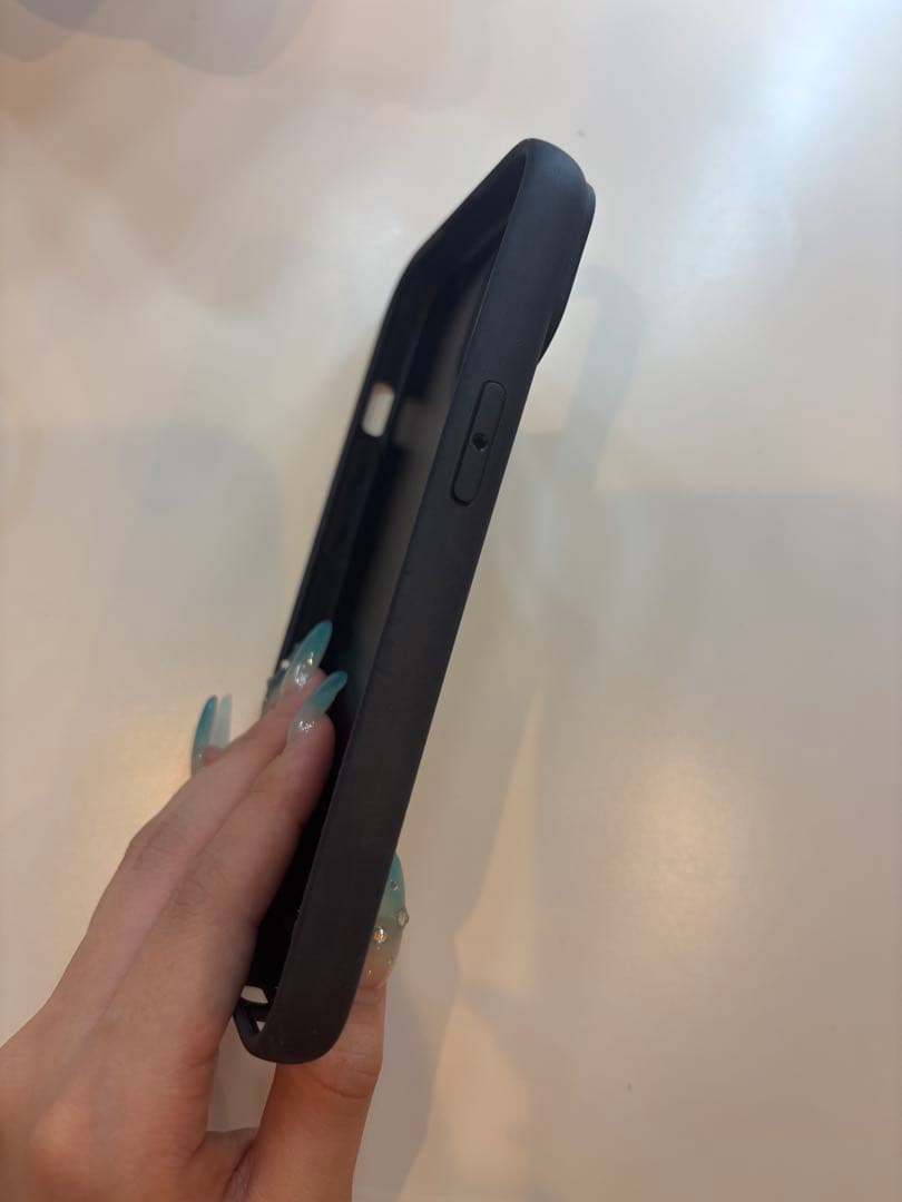 MIU MIU 黒 iPhone15ケース