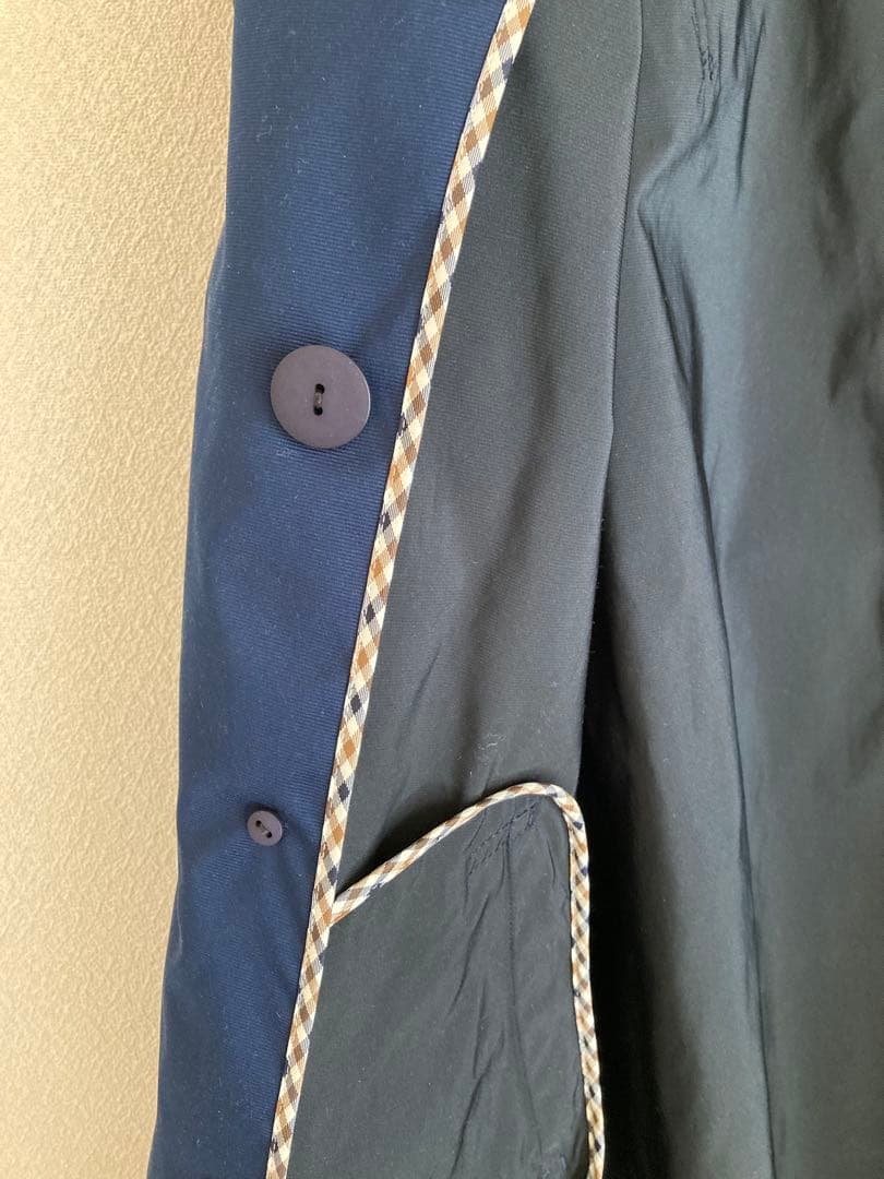 【★土日限定特別SALE★】アクアスキュータム　トレンチコート　極美品