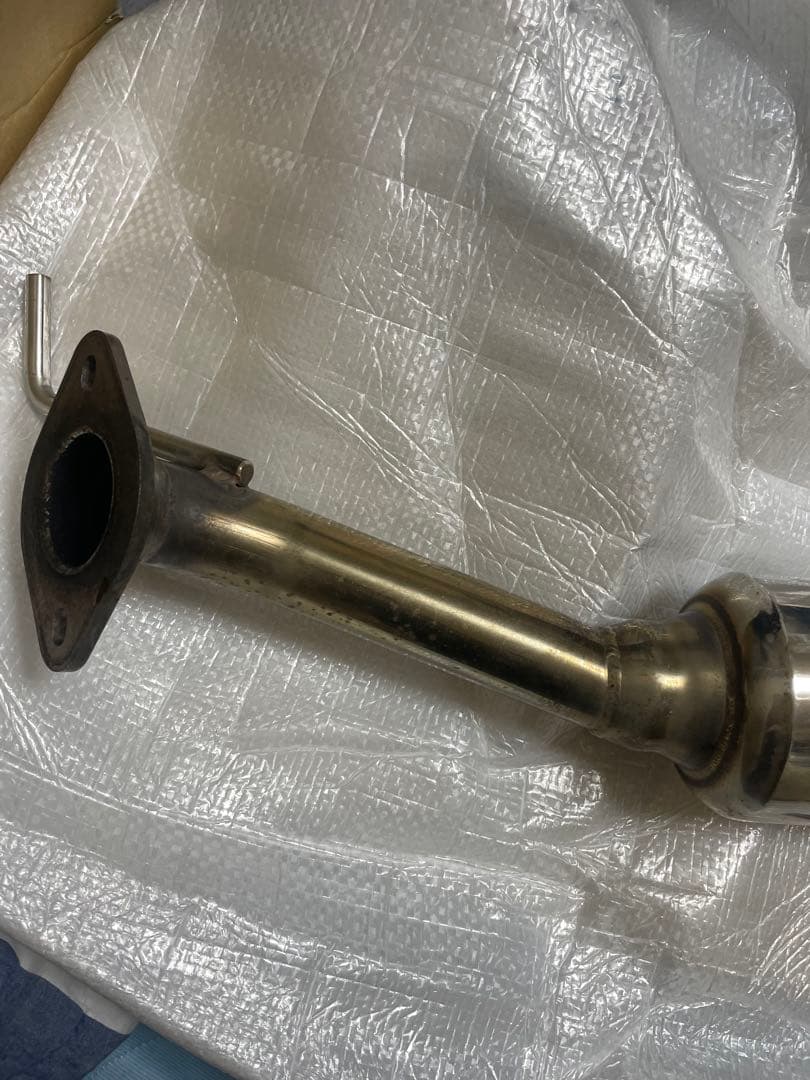 デミオ マフラー