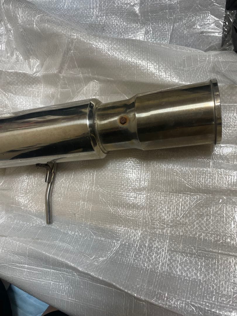 デミオ マフラー