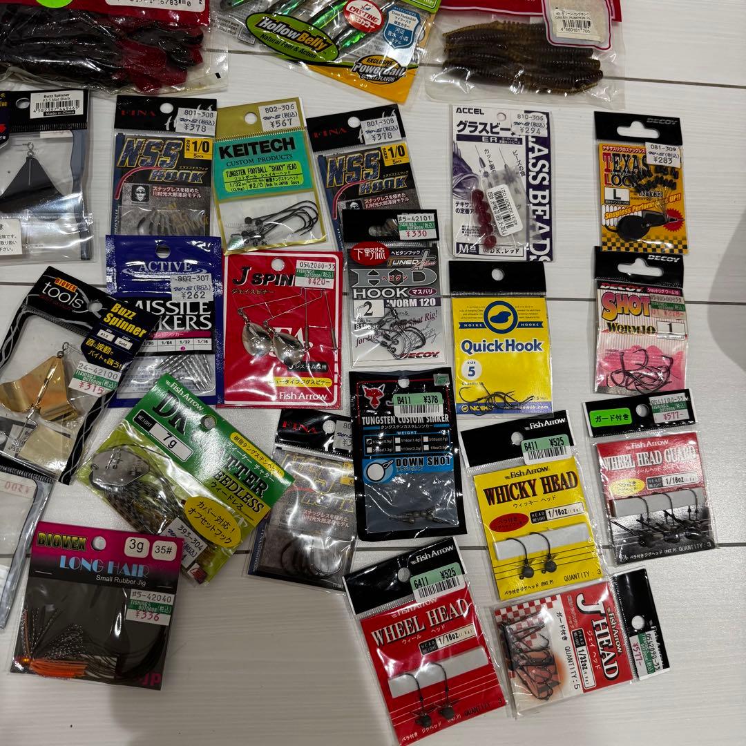 バス釣り引退セット ほぼ新品 ワーム フック 他