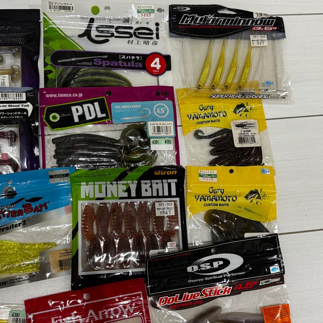 バス釣り引退セット ほぼ新品 ワーム フック 他