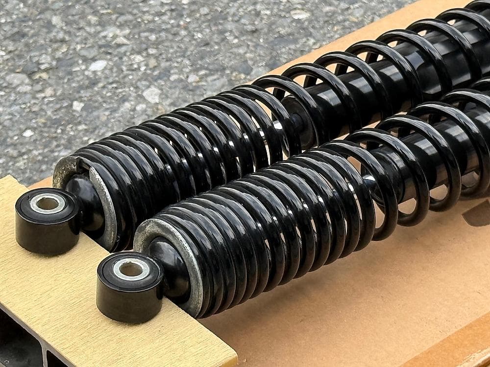 極美品　MF10 フォルツァ 純正リアサスペンション