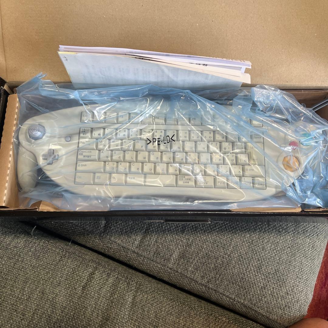 ゲームキューブ用　アスキー　キーボード　コントローラ