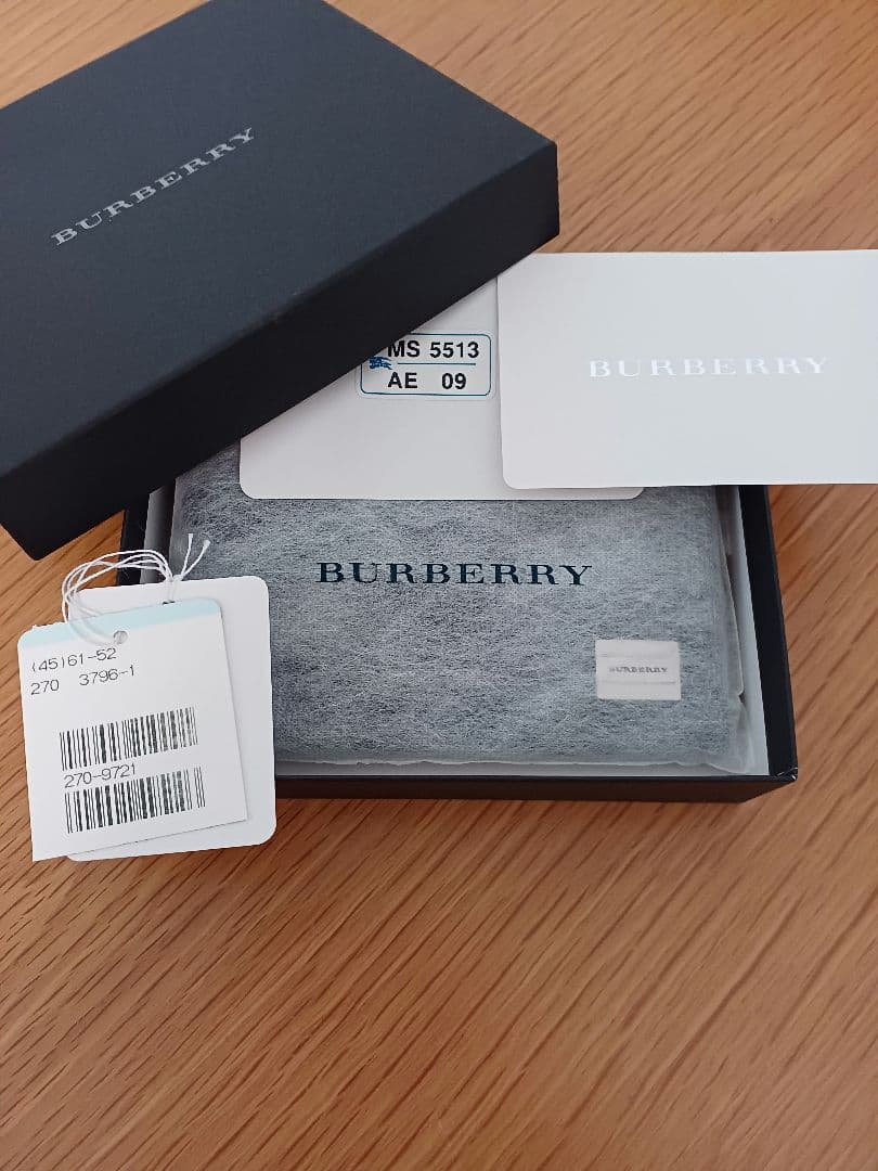 新品未使用　BURBERRY　バーバリー財布　正規品