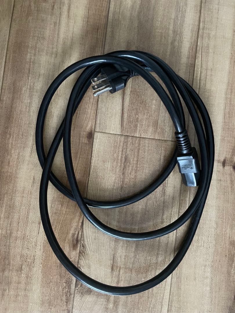 VOLT AMPERE / GPC-TQ