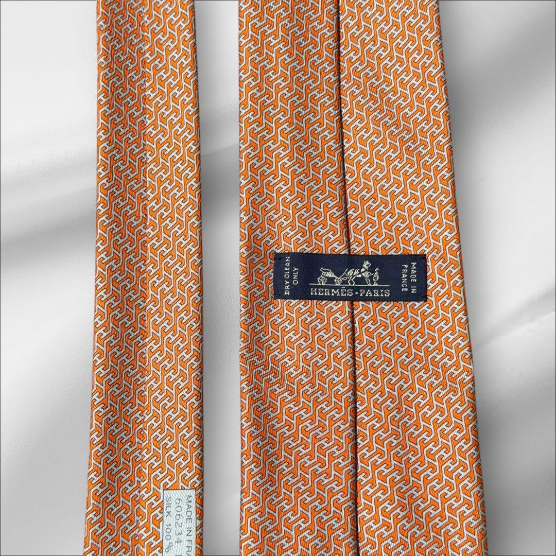 【超美品】エルメス 総柄 H柄 ファソネ オレンジ ホワイト 現行タグ ネクタイ