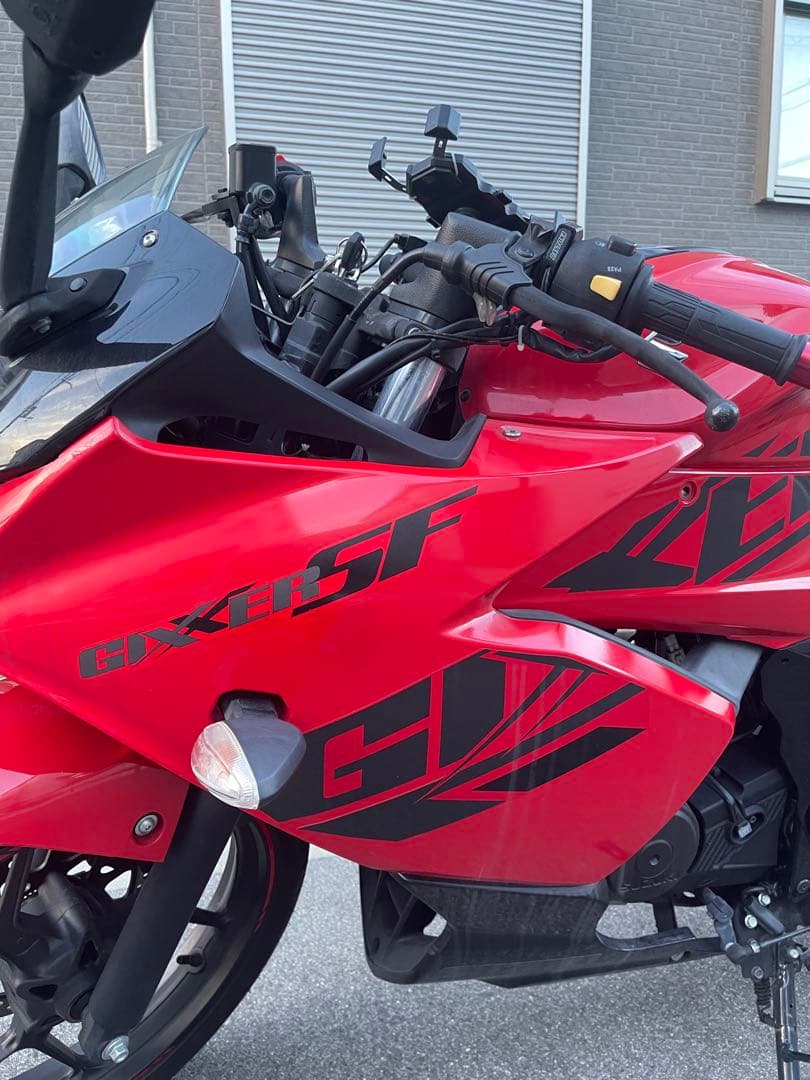 SUZUKI スズキ ジクサーSF(150) ABS 22年式 4710 km!
