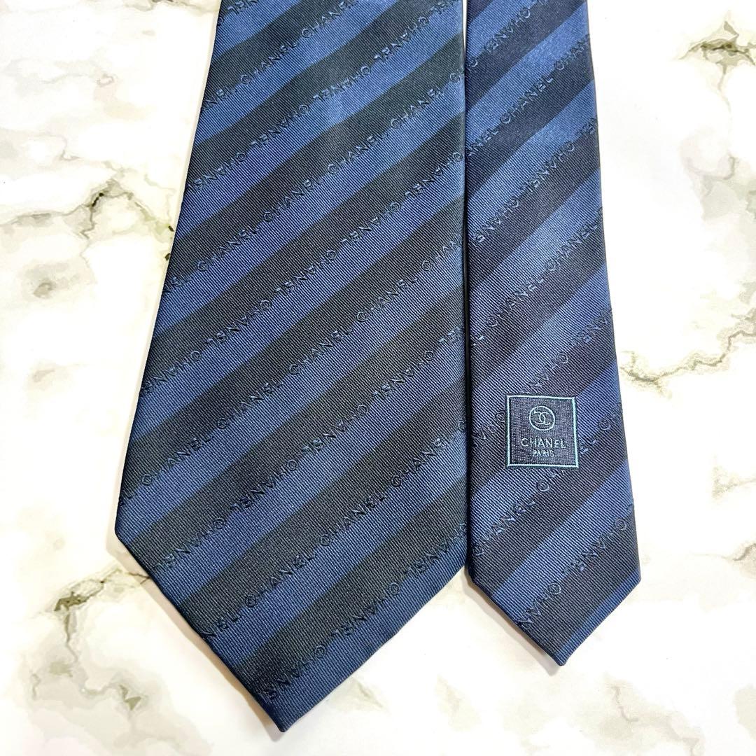 美品✨　CHANEL ネクタイ　ネイビー　ストライプ　チェーン