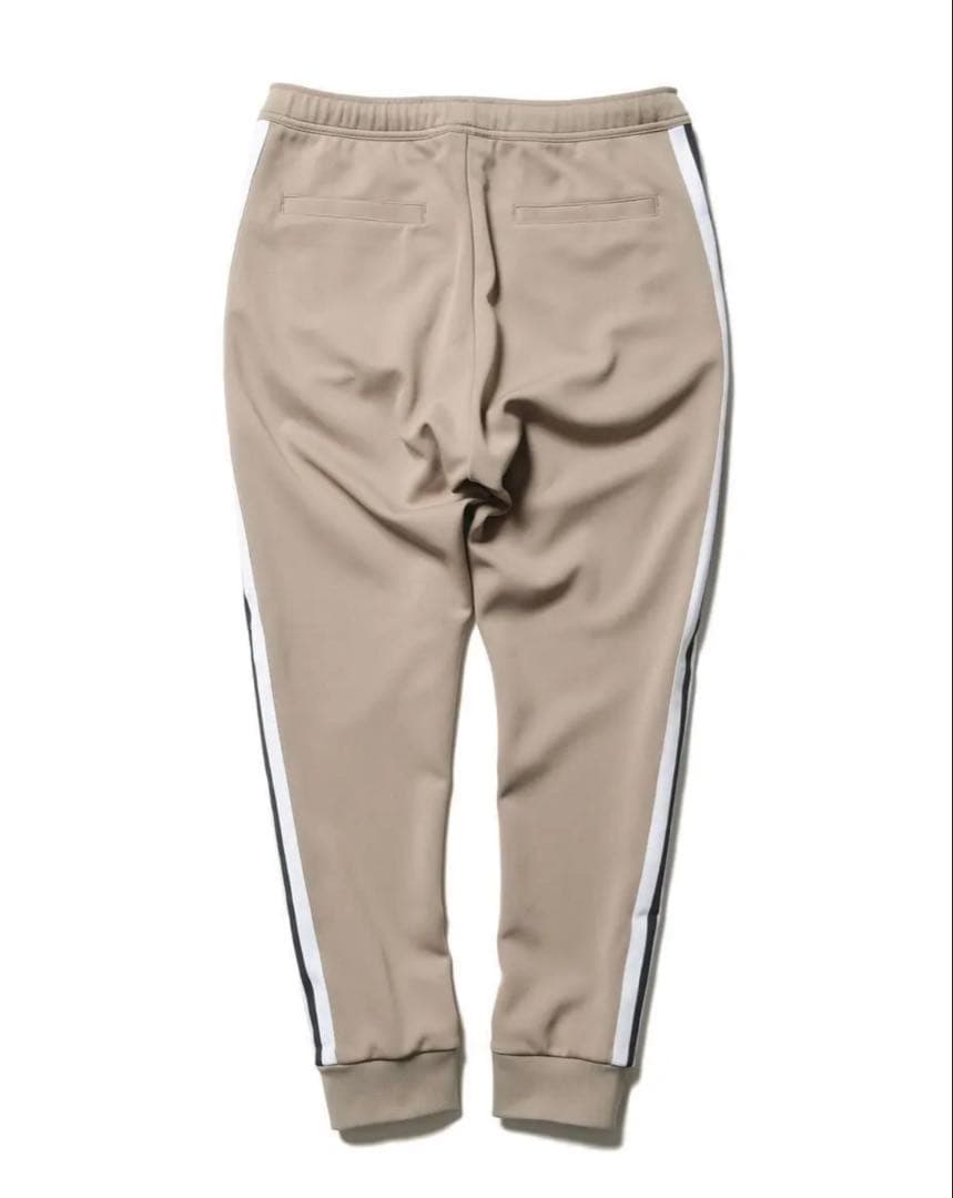 新品 FCRB ジャージ トレーニングトラックパンツ　ベージュ　サイズM