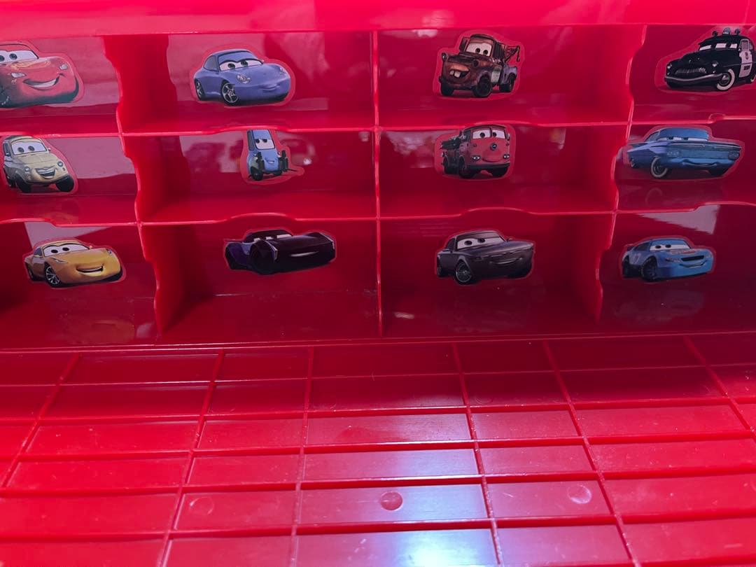 まとめ売り たくさんのせよう！大きなマック トレーラー カーズトミカ32台　廃盤