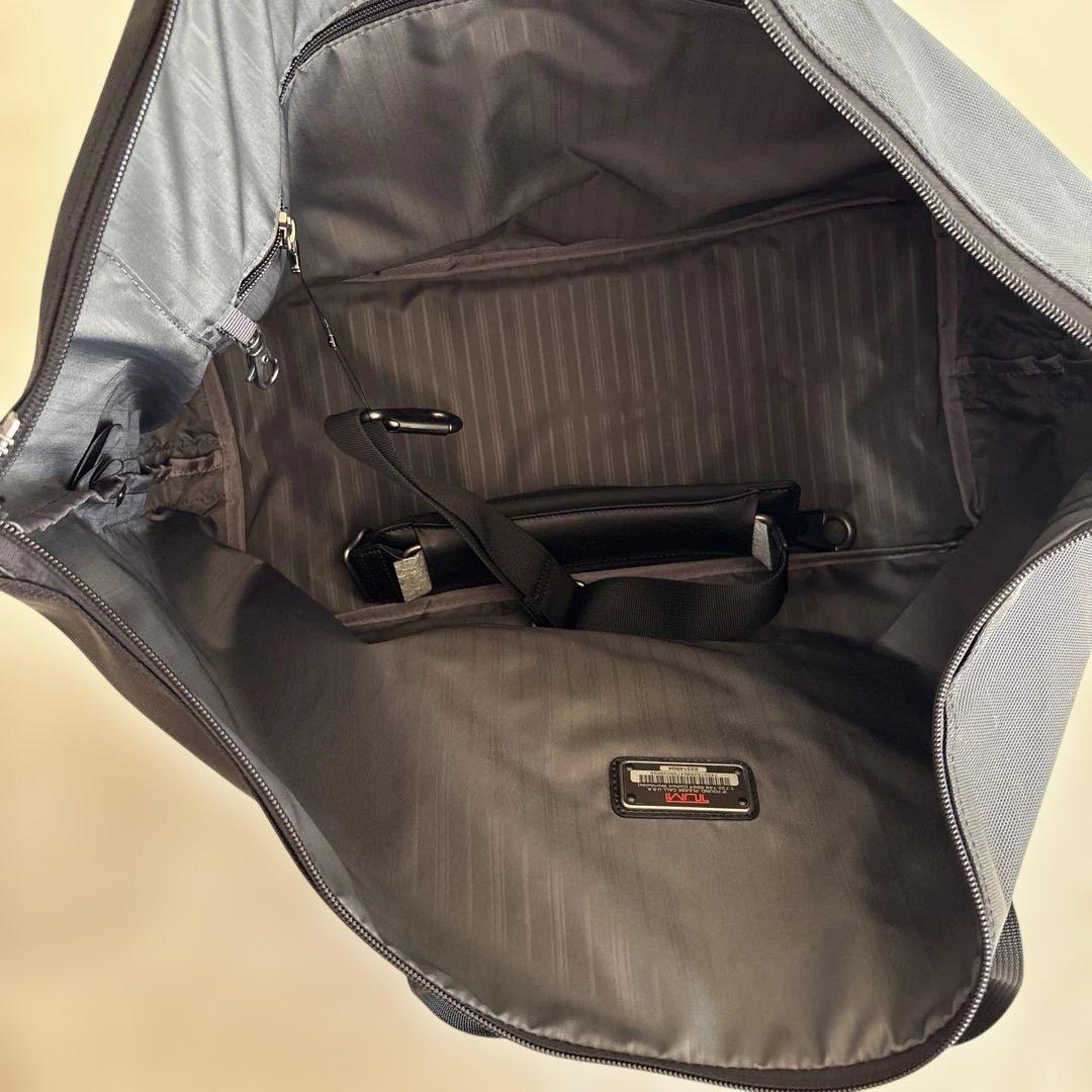 TUMI トウミ　ブラック ボストンバッグ　トートバッグ　ビジネスバッグ