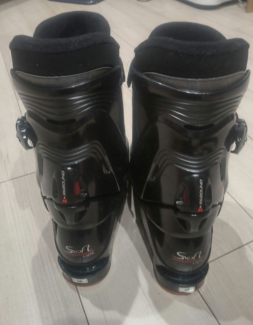 ロシニョール ROSSIGNOL スキーブーツSoft Light3