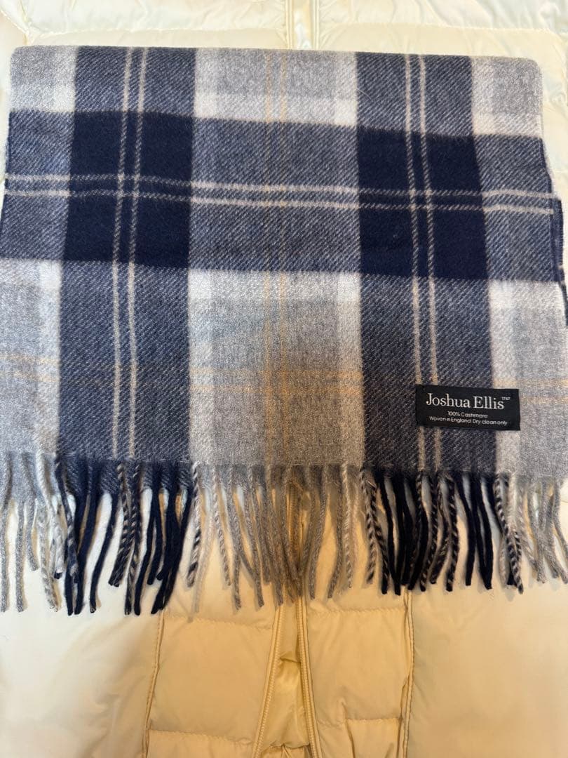 Joshua Ellis マフラー