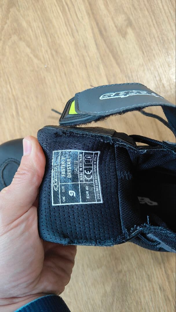 Alpinestars バイク用ブーツ ブラック/グレー/グリーン　　サイズ２７