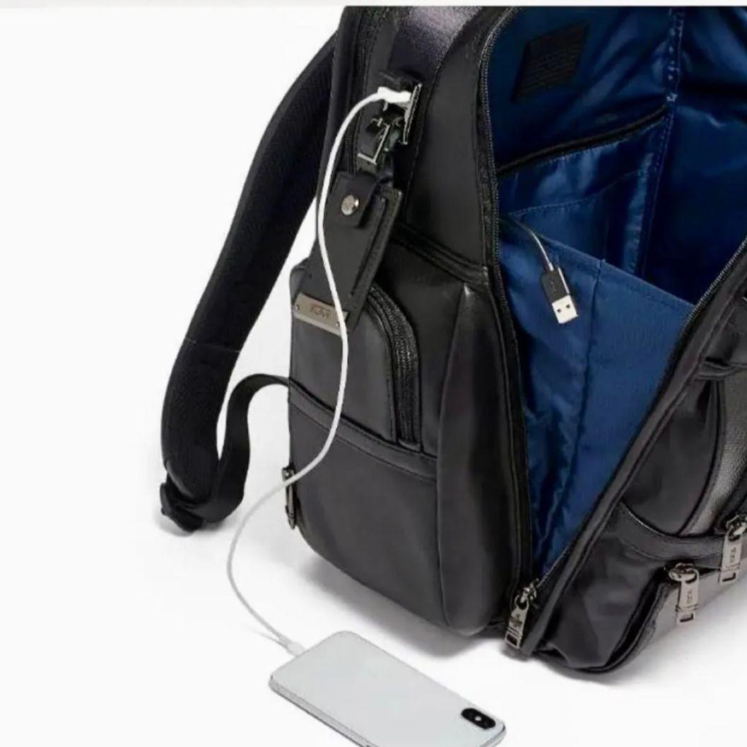 【美品】トゥミ リュック ALPHA3 カーボンレザー ビジネス 正規品