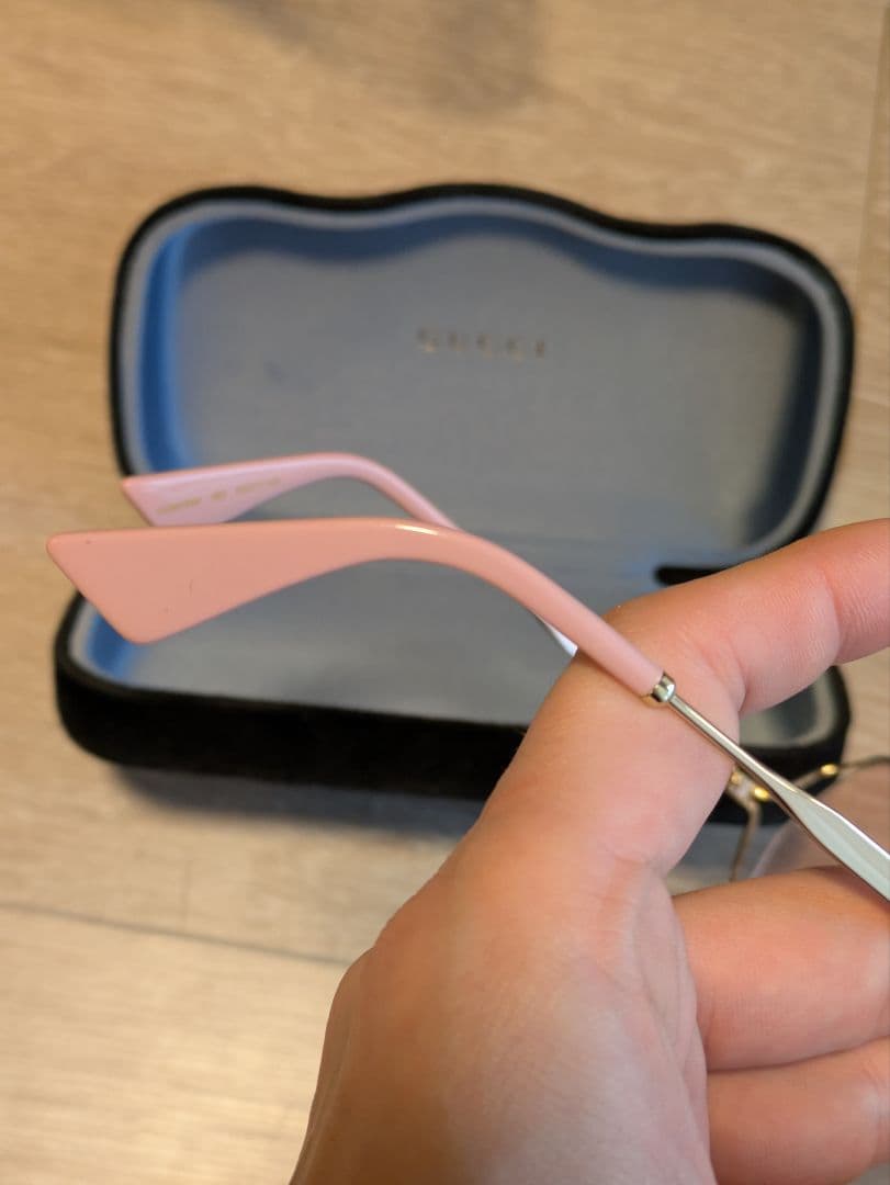 GUCCI　サングラス　GG0818sa