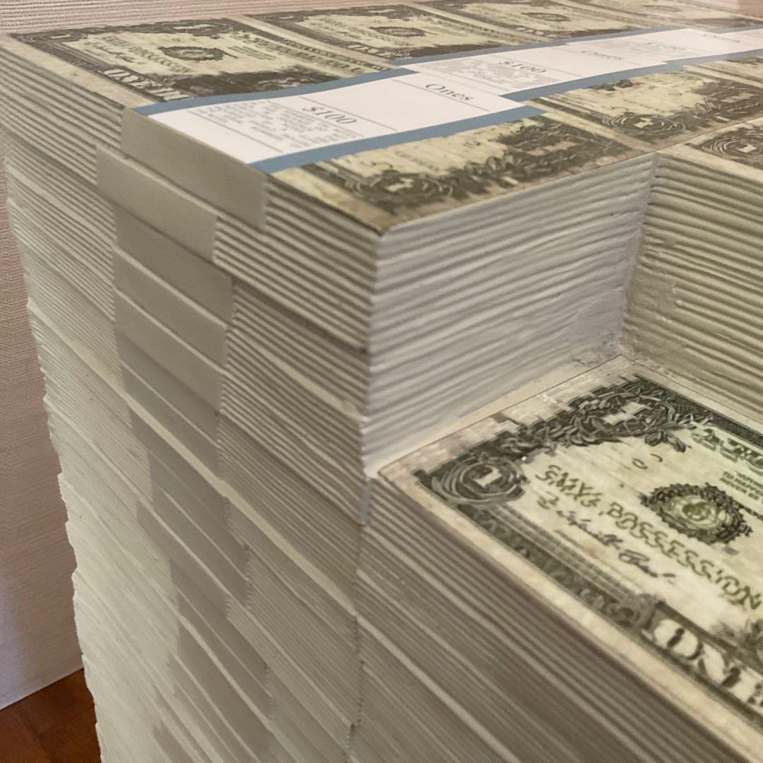 SAINT Mxxxxxx 300万ドル 札束スツール　セントマイケル 河村康輔