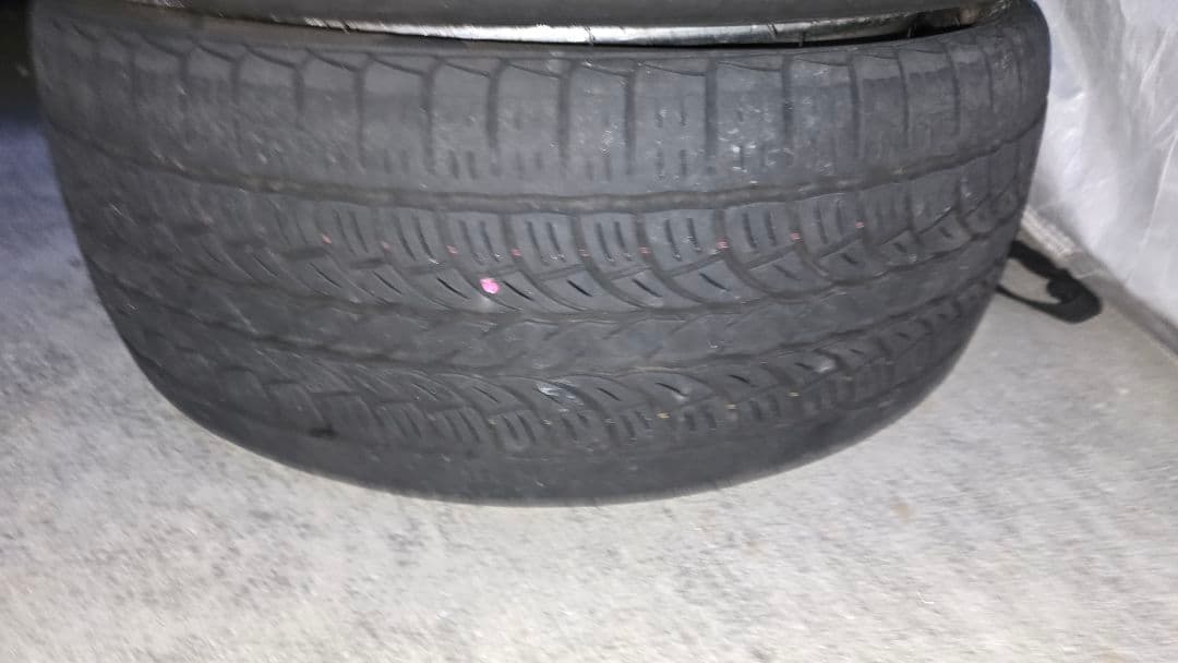 ロクサーニ　テンペスト　ホイール