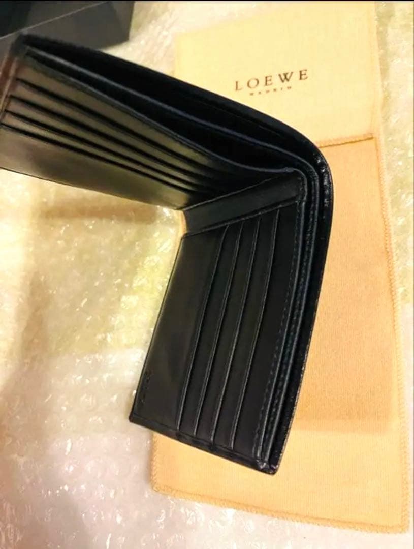 ロエベ　LOEWE 二つ折り財布　ブラック　新品未使用　ヴィンテージ