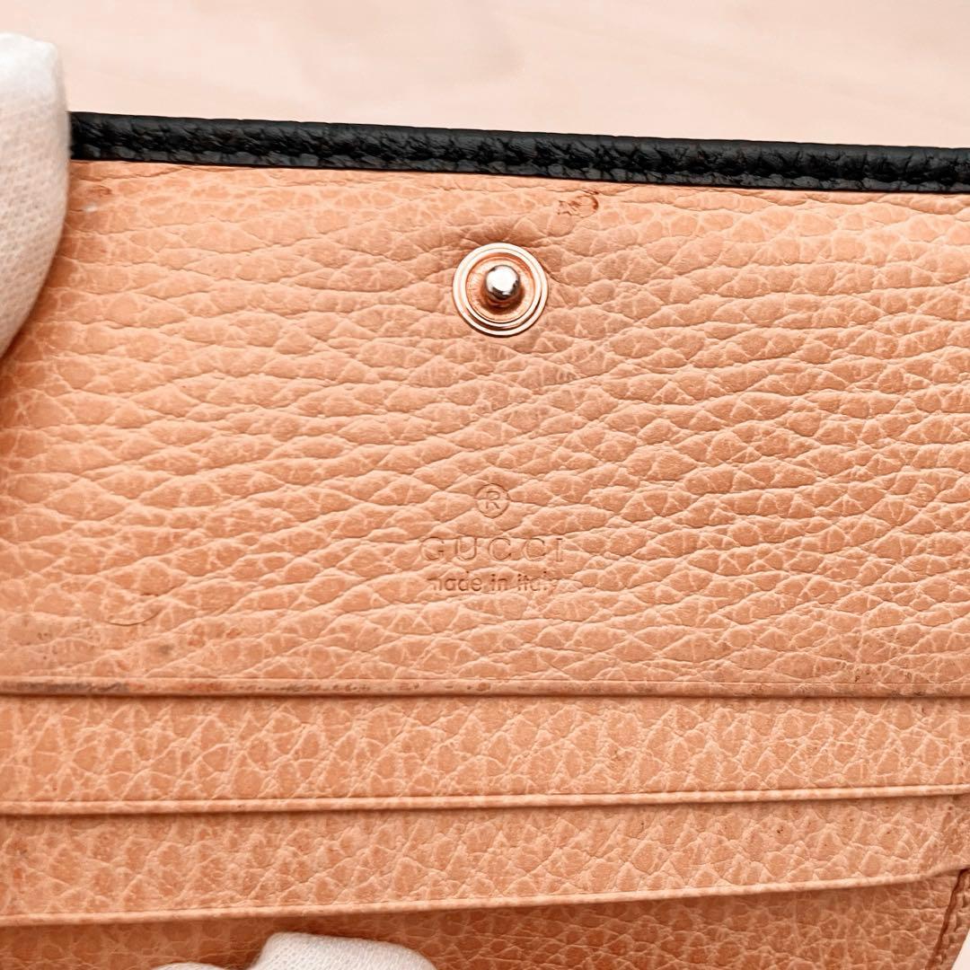 GUCCI 黒 リボンモチーフ 二つ折り財布