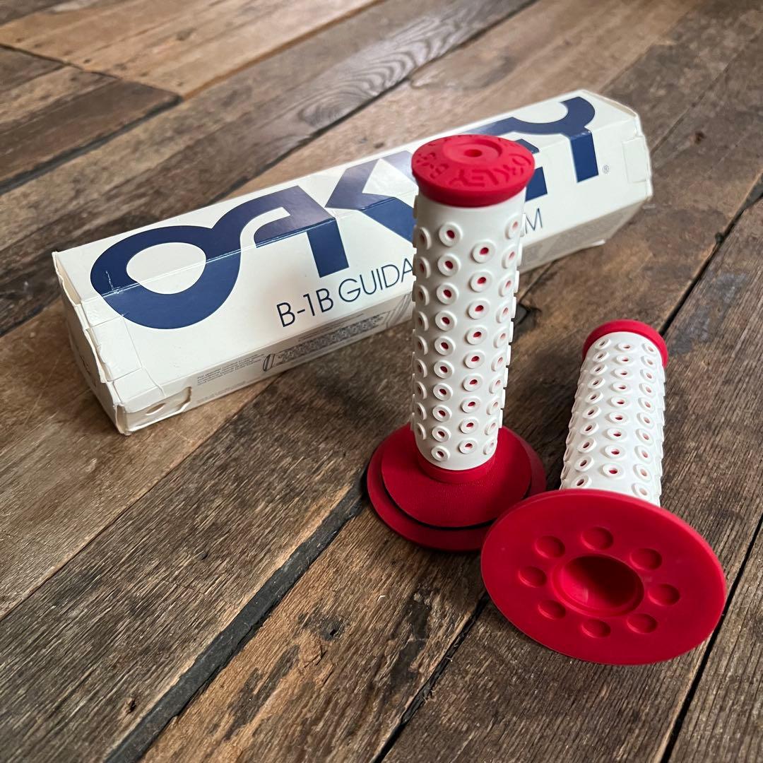 OAKLEY B-1B グリップ 2010復刻 未使用