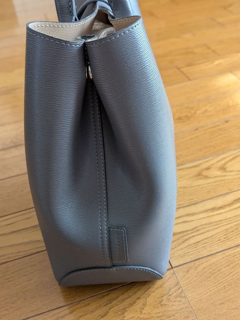 新品ロンシャン　ロゾ レザートートバック