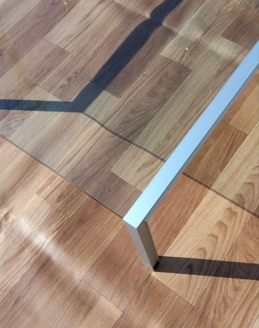 広島市内限定　Cassina ixc. team by wellis テーブル