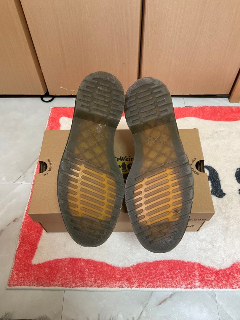 Dr. Martens ブラウンタッセルローファー