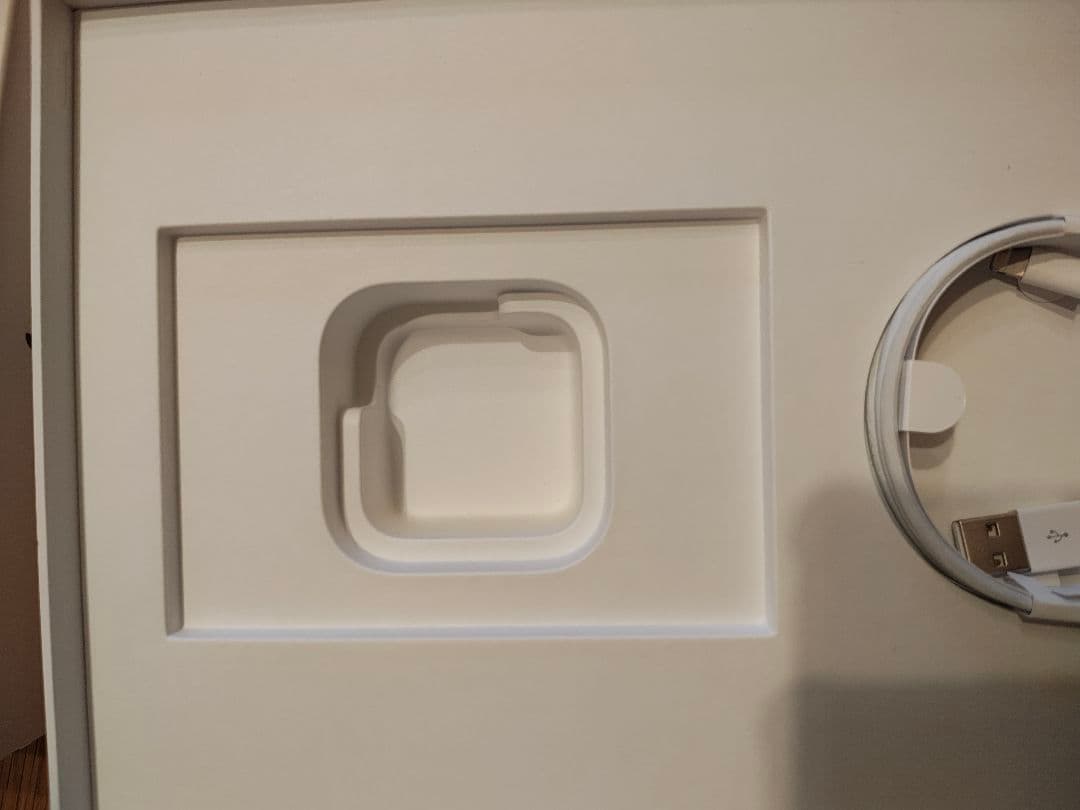 Apple iPad 第7世代（2019年モデル）32GB