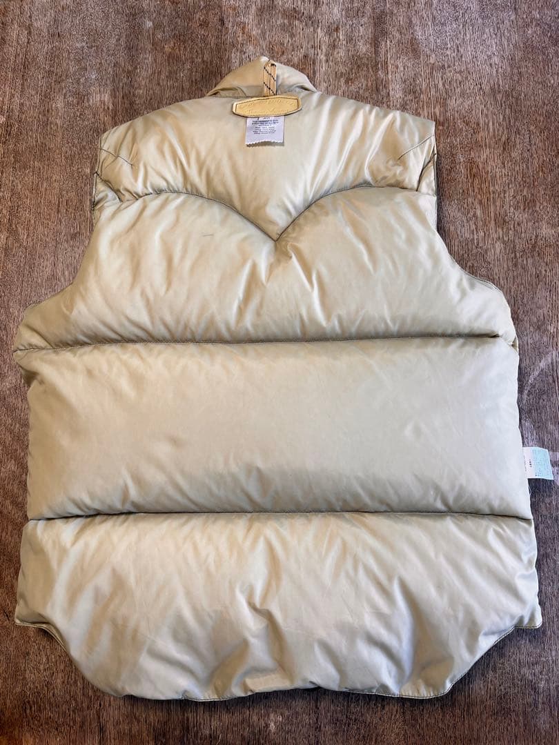 Rocky Mountain Featherbed co ダウンベスト