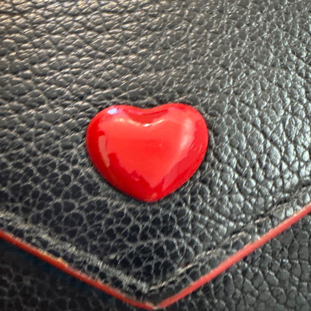 miumiu三つ折財布ブラック