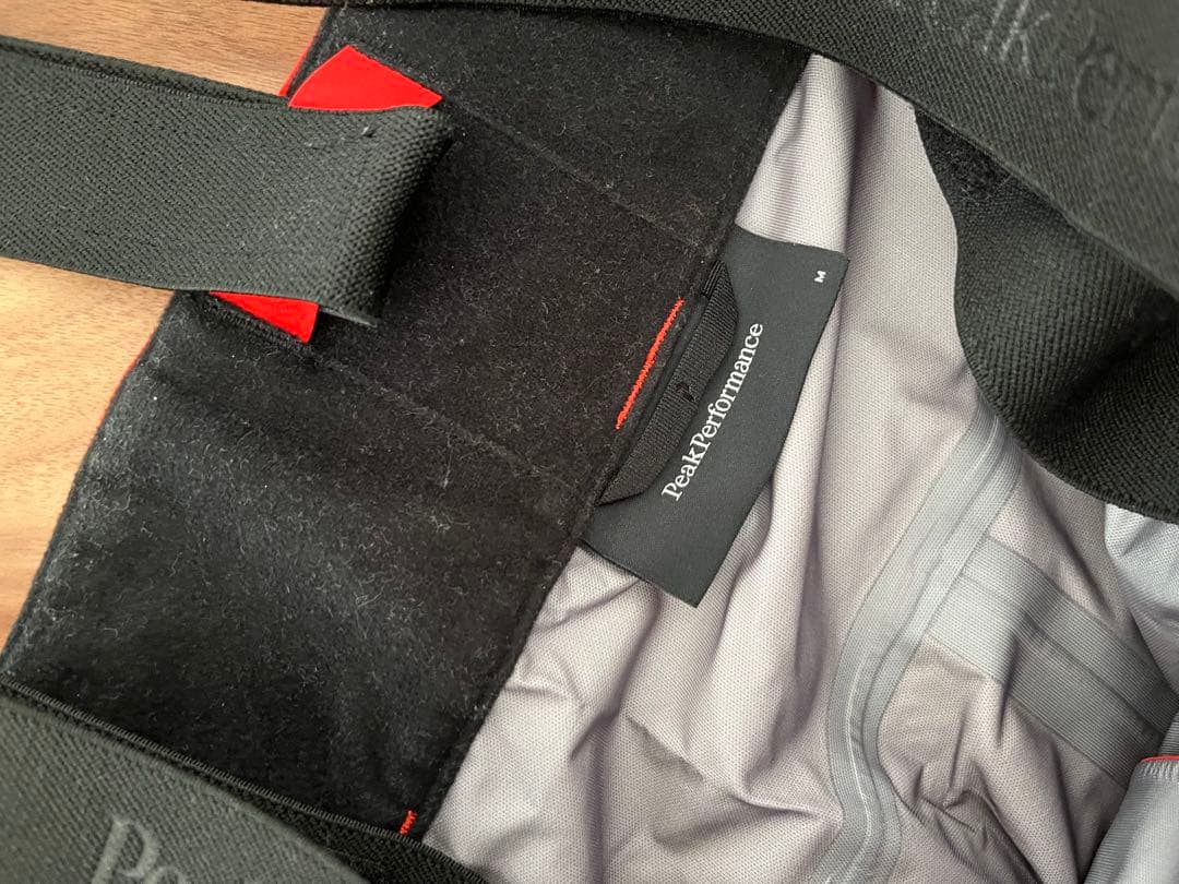 peak performance スキーウェア 黒/赤