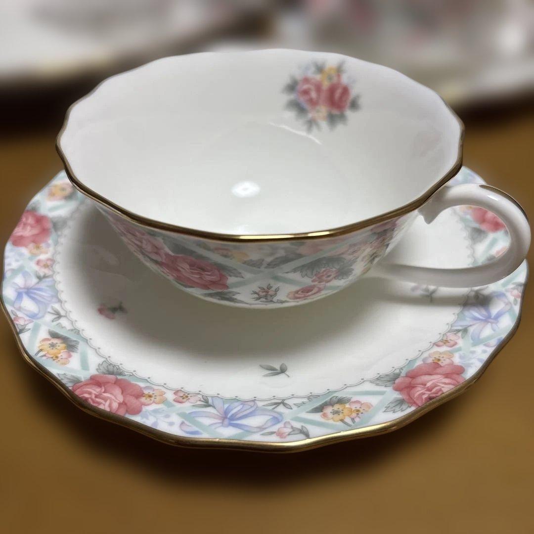 新品★ノリタケ ウエディングモール カップ&ソーサー5客&大皿1枚 廃盤品