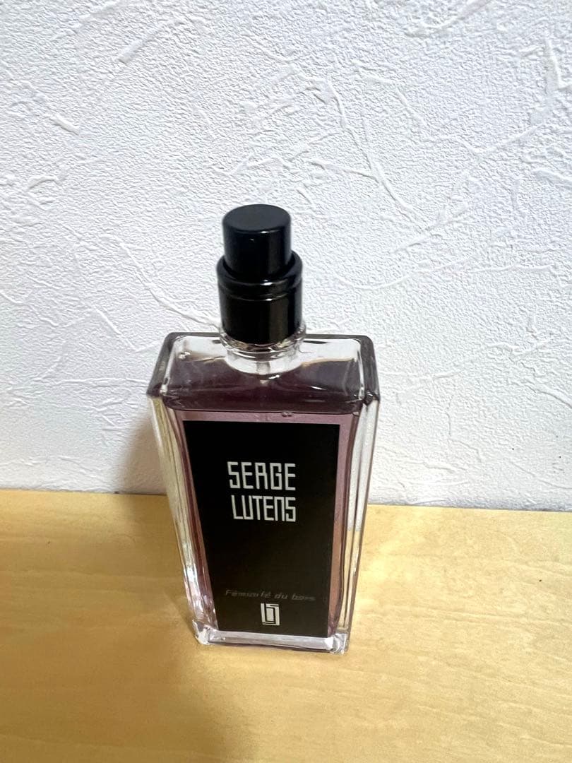未使用に近い　セルジュルタンス　フェミニテデュボワ　50mL