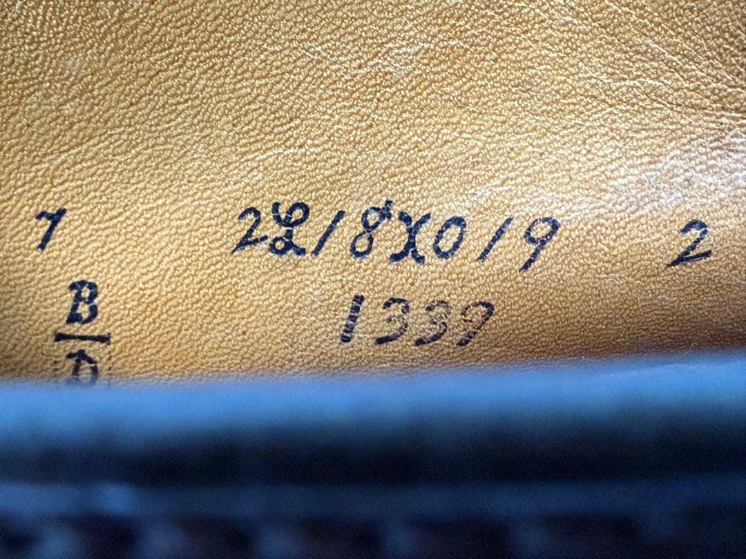 オールデン　コードバン　#1339　チャッカブーツ　7D　バーガンディ　ツリー付