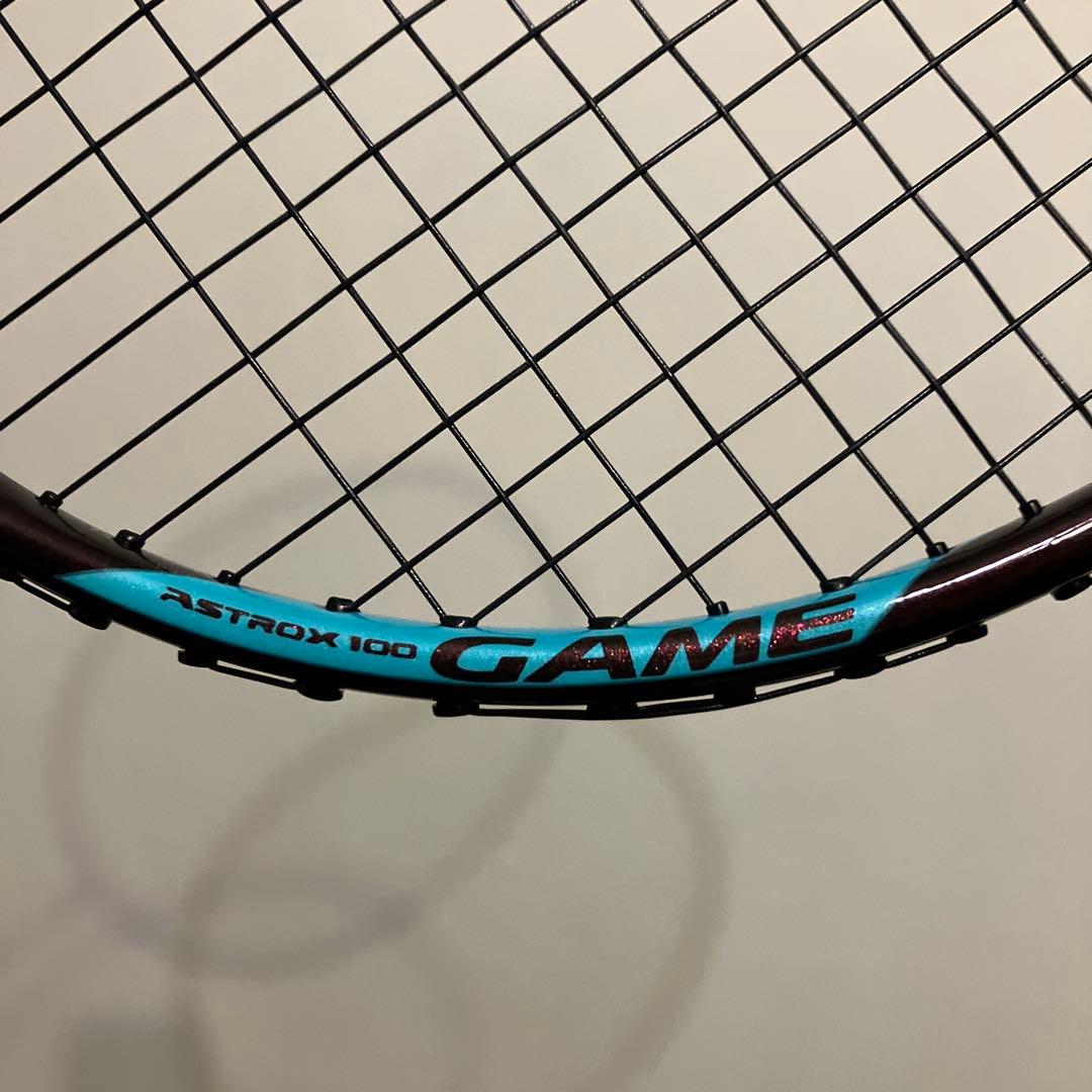 ヨネックスバドミントンラケット