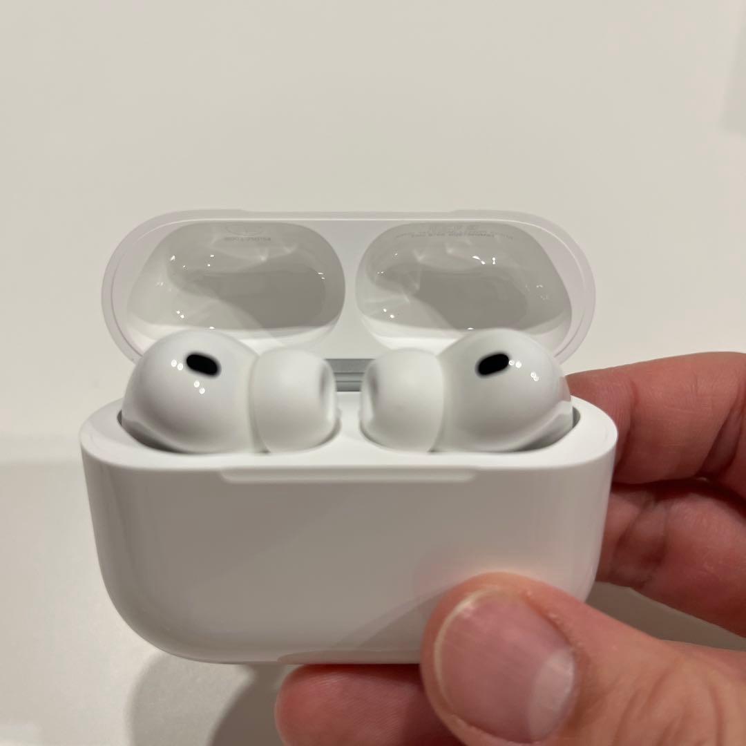【純正品】AirPods Pro 3 ホワイト