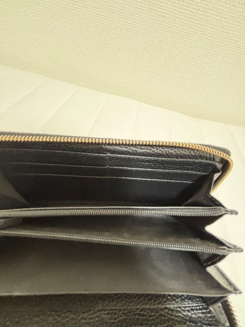 GUCCI ブラックレザー 長財布