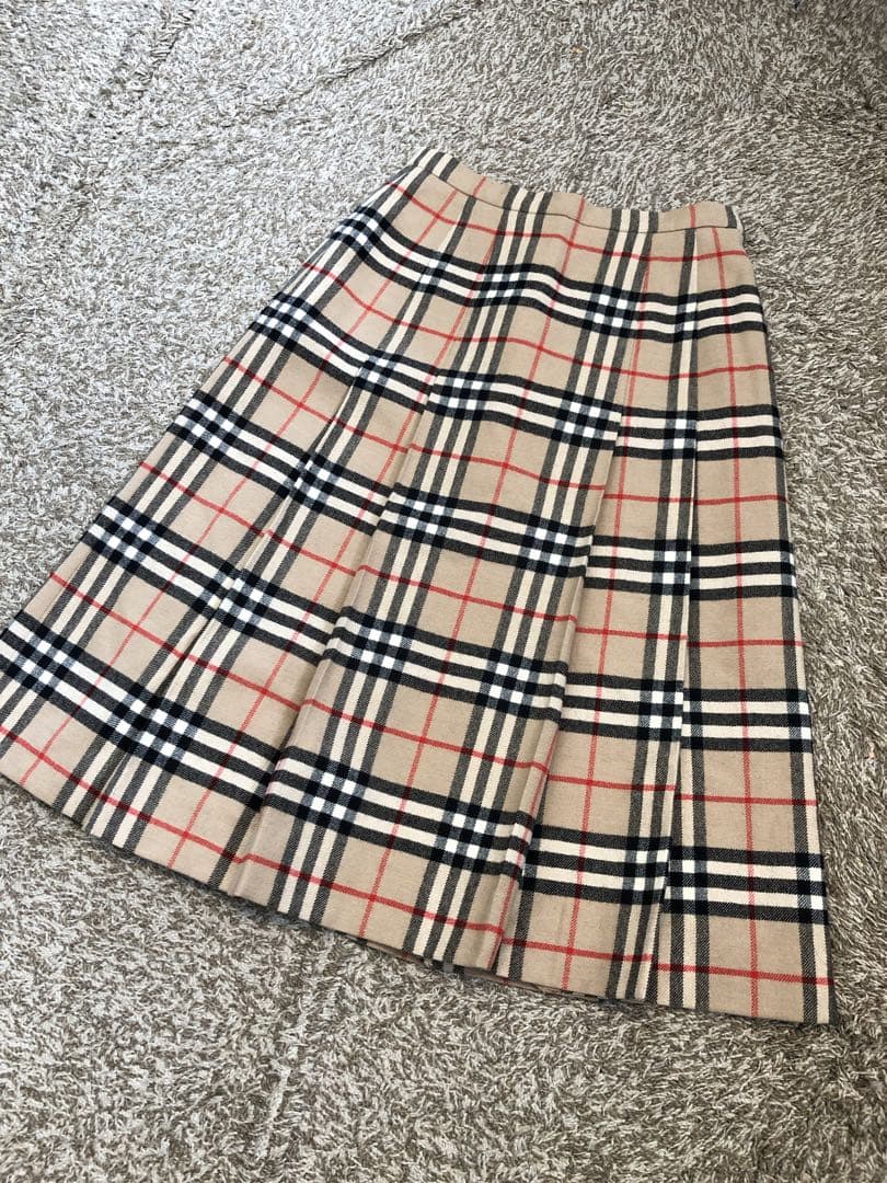 BURBERRY バーバリー　ノヴァチェック　ノバチェック　スカート　ベージュ